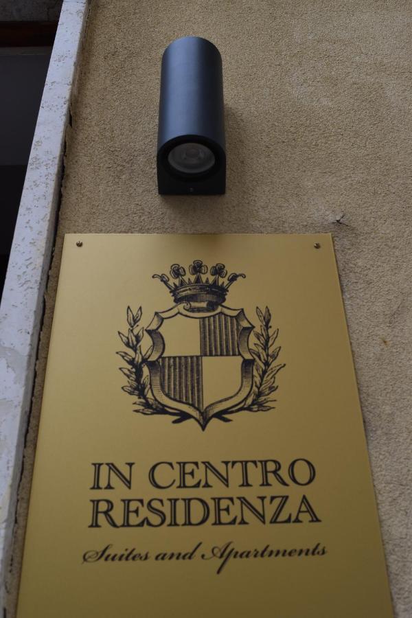 In Centro Residenza - Suites&Apartments Vasto Esterno foto
